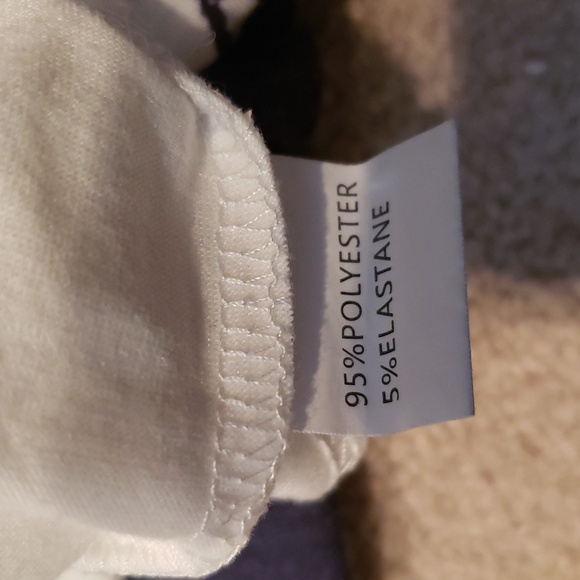 Annoyed Kitty Graphic T-Shirt - Picture 3 of 5